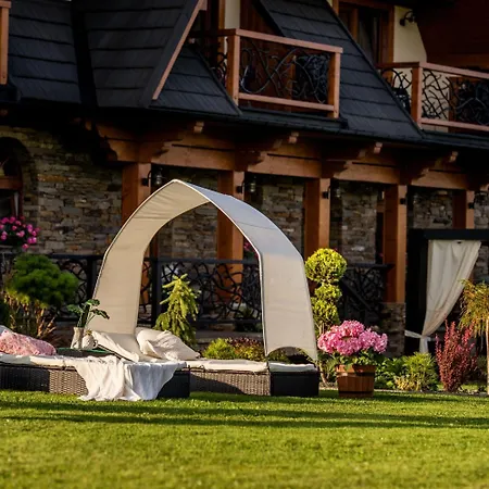 Bed and breakfast Silverton -sauna,jacuzzi,mini Silownia,bar Sezonowy, Przyjazny Rodzinom Białka Tatrzańska